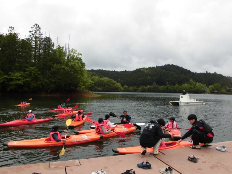 津風呂湖カヌー競技場　カヌー体験